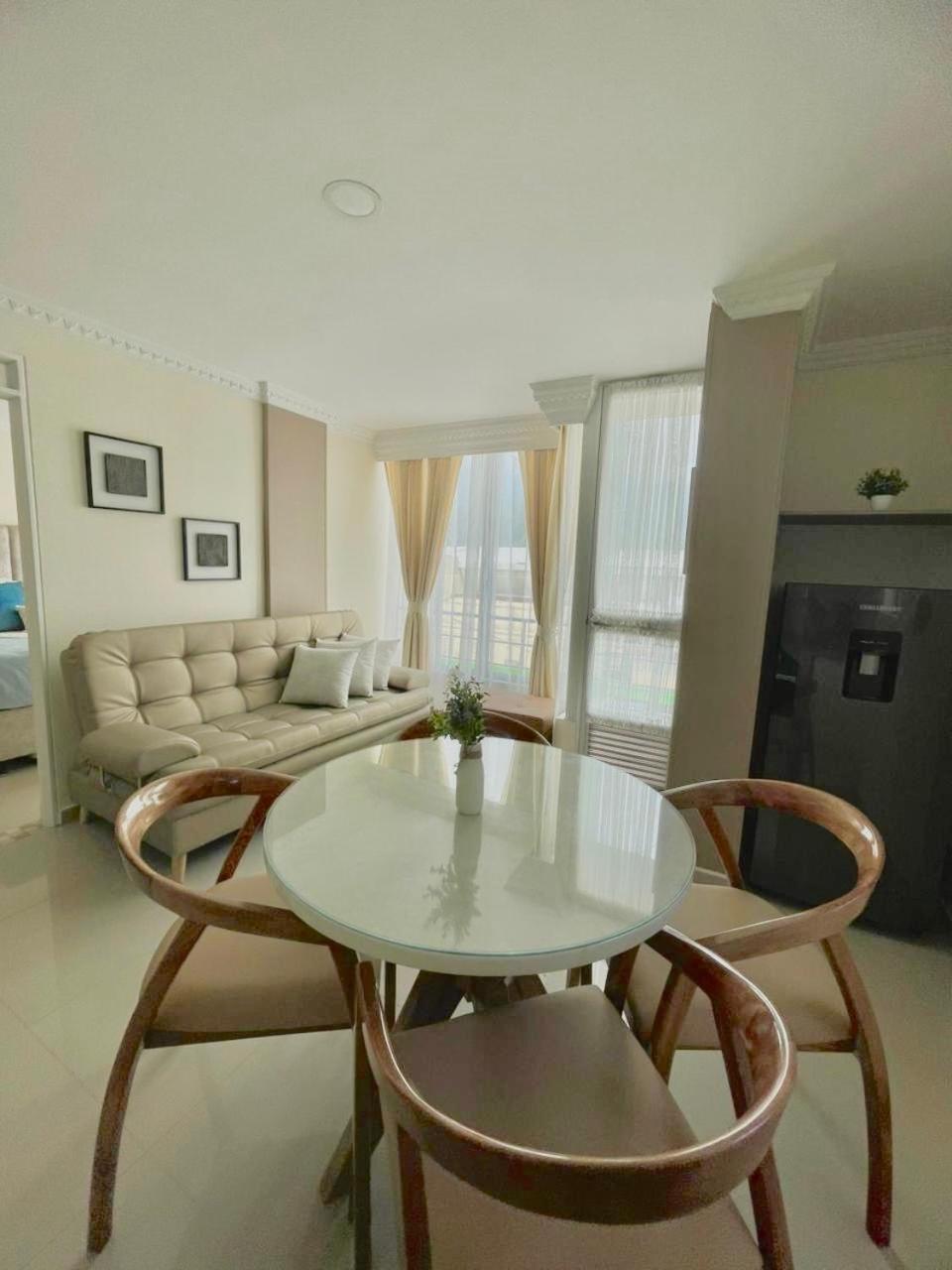 Apartment Moderno Y Acogedor En *